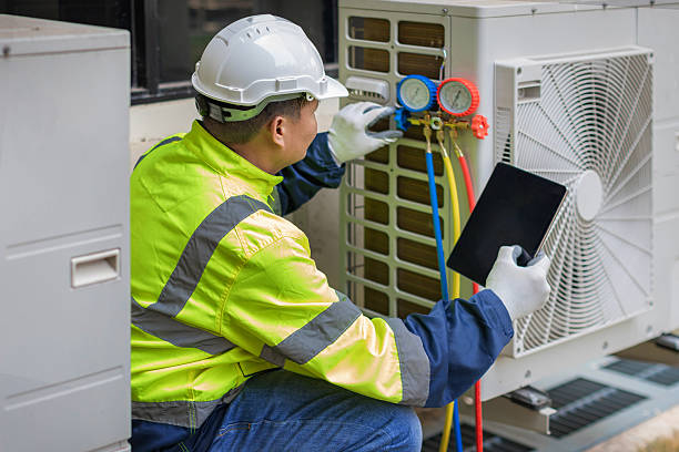 Professional Hvac Installation technician working in Rainier, WA